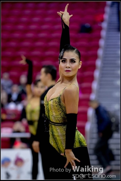 2016-12-24 Dance 1319