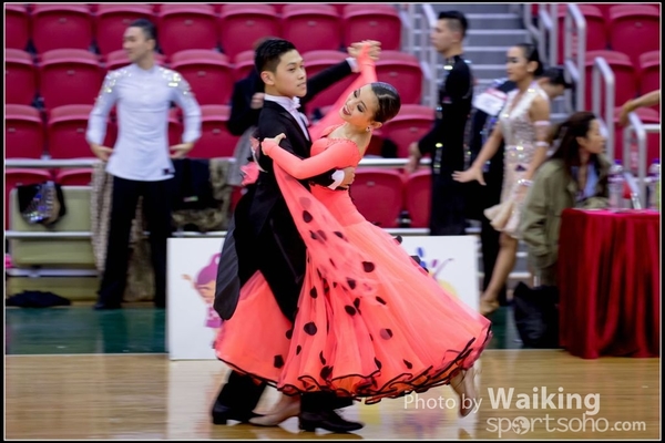 2016-12-24 Dance 1350