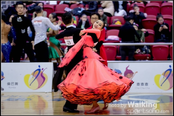 2016-12-24 Dance 1351