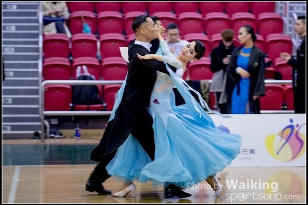 2016-12-24 Dance 1352