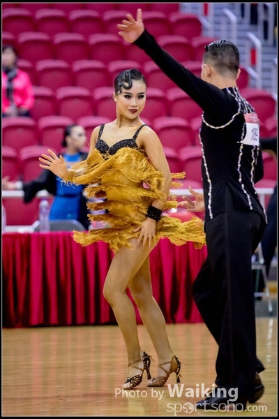 2016-12-24 Dance 1372