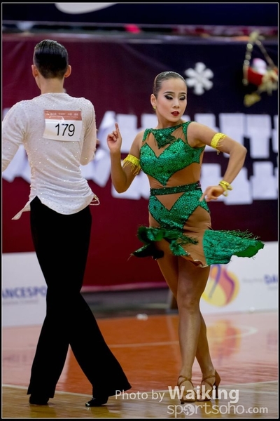 2016-12-24 Dance 1378