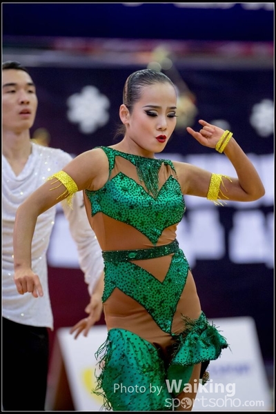2016-12-24 Dance 1380