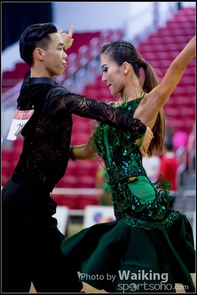 2016-12-24 Dance 1405