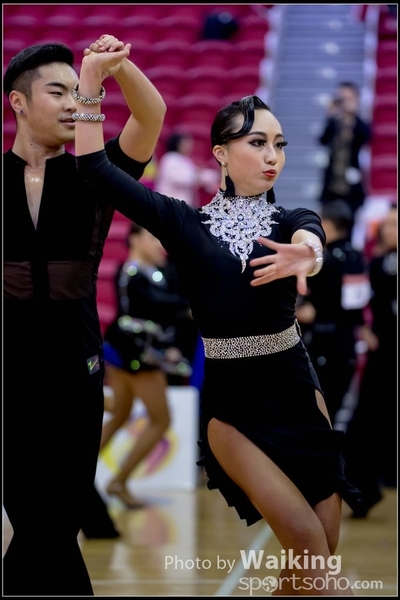 2016-12-24 Dance 1437