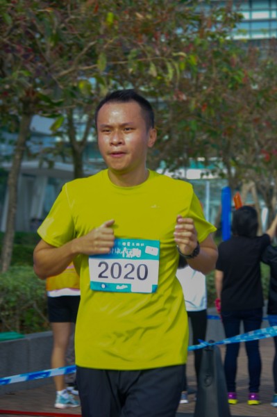 SG202059
