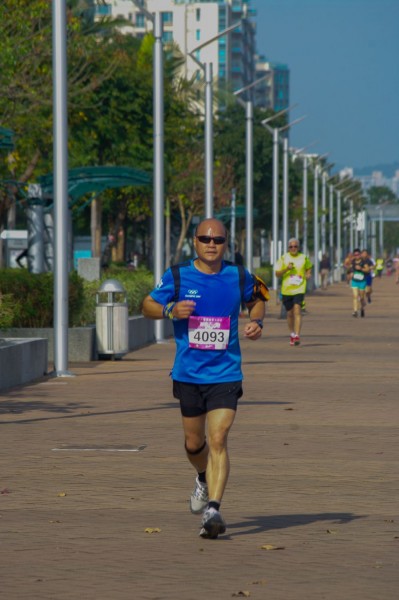 SG202245