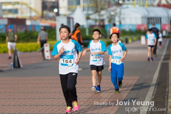 Kinder  Sport 第四屆童樂同樂馬拉松2017 - 0561