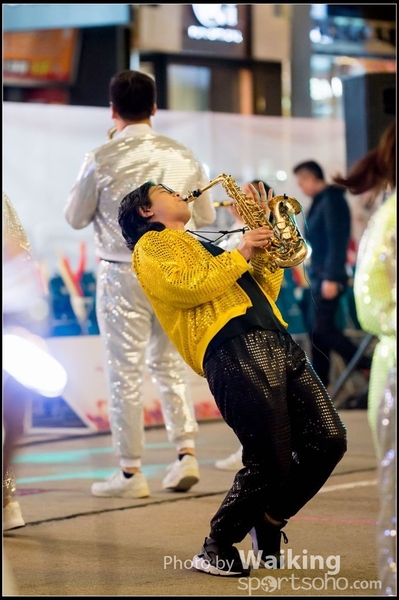 2017-01-28 Night Parade 0119