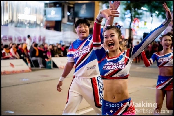 2017-01-28 Night Parade 0729