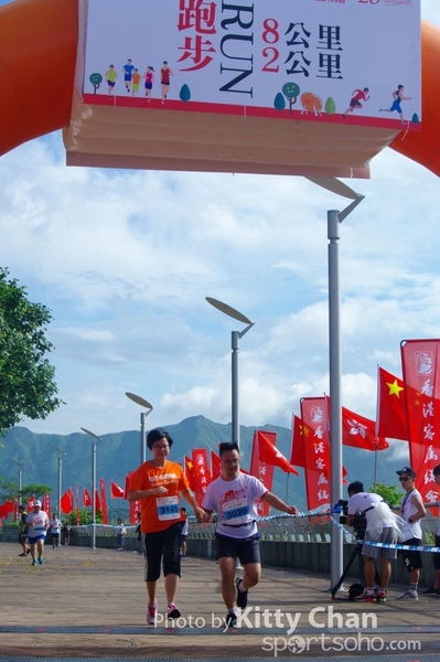 SG200825