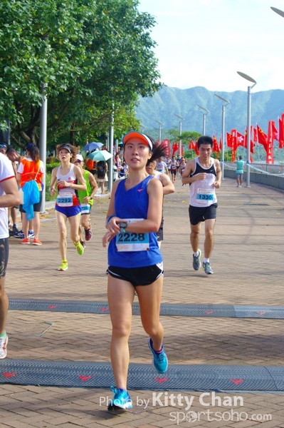 SG201045