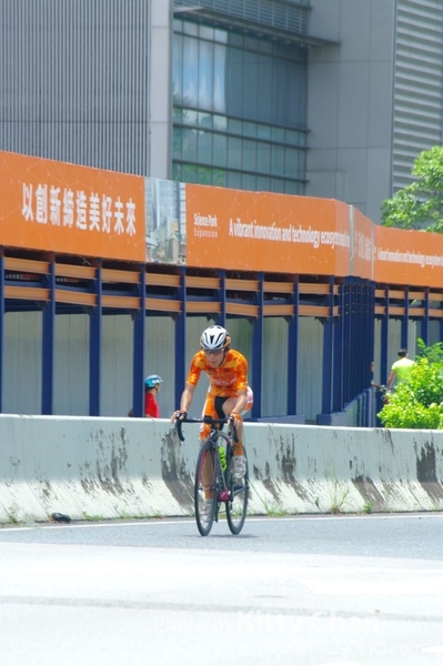 SG201804