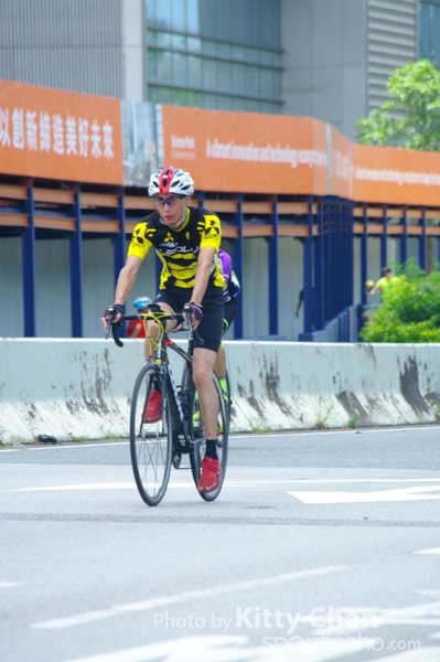 SG201818