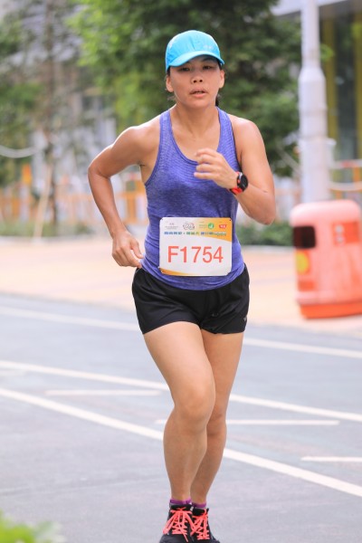 F91A0542