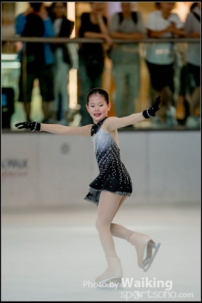 2017-10-10 Skating 0343
