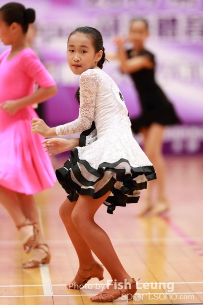 AW9I7033