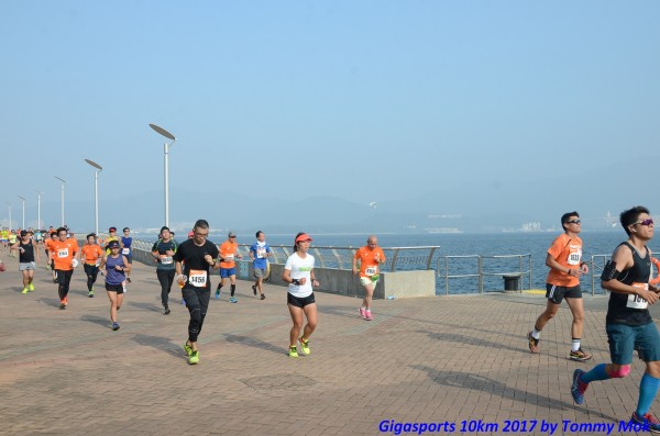 GNDR02010