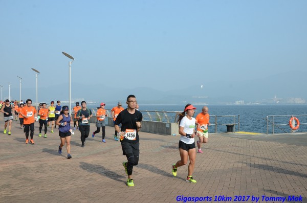 GNDR02011