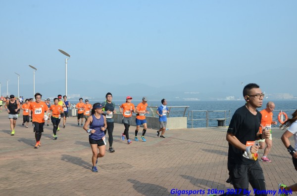 GNDR02012