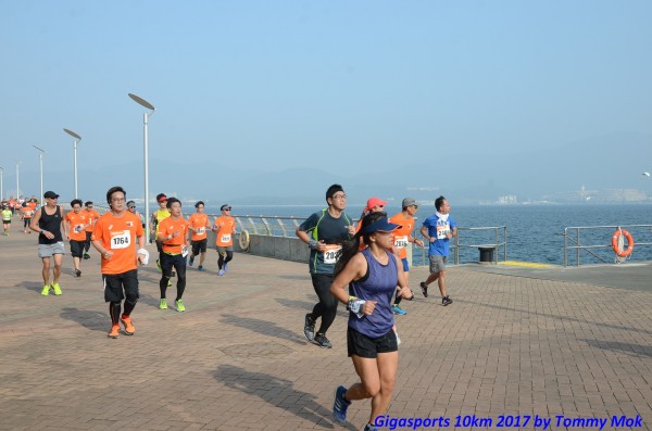 GNDR02013