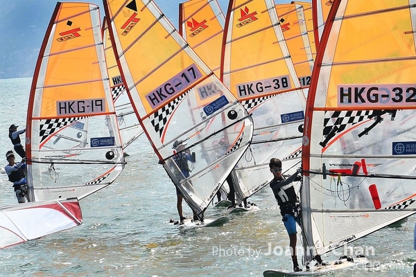 windsurf (110)