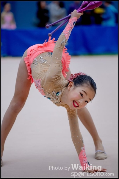 2017-11-25 Rhythmic Gym 1037