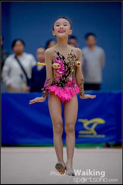 2017-11-25 Rhythmic Gym 1058