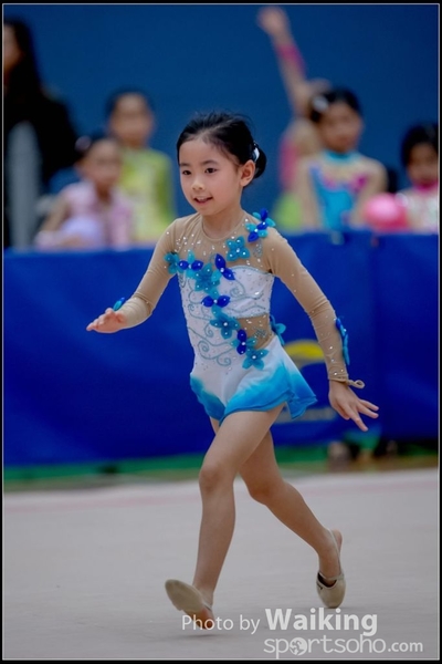 2017-11-25 Rhythmic Gym 1470