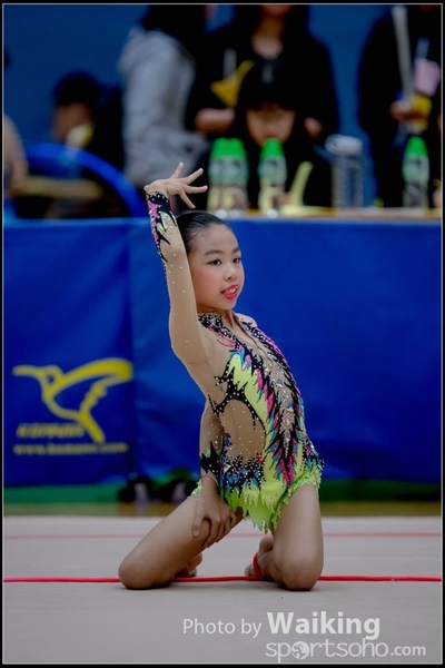 2017-11-25 Rhythmic Gym 1716