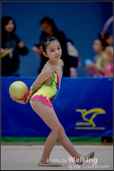 2017-11-25 Rhythmic Gym 1984