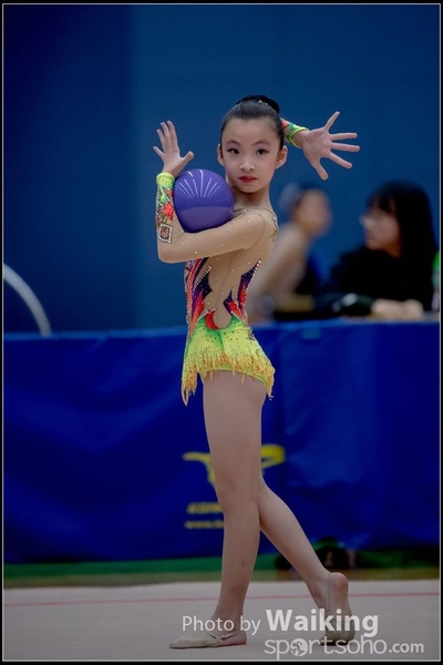 2017-11-25 Rhythmic Gym 2157