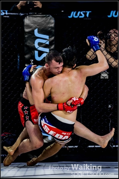 2017-12-01 MMA 0071