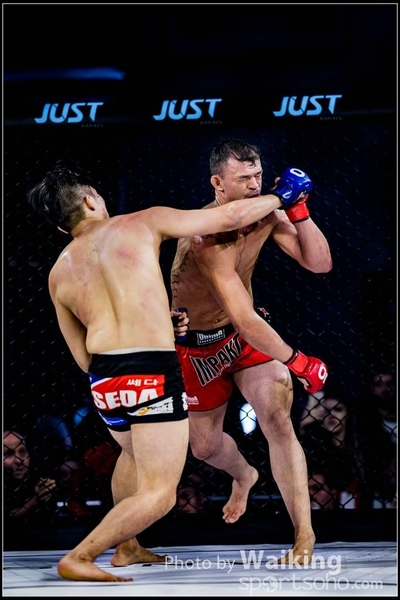 2017-12-01 MMA 0072