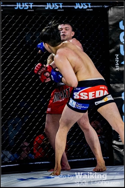 2017-12-01 MMA 0074