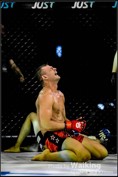 2017-12-01 MMA 0076