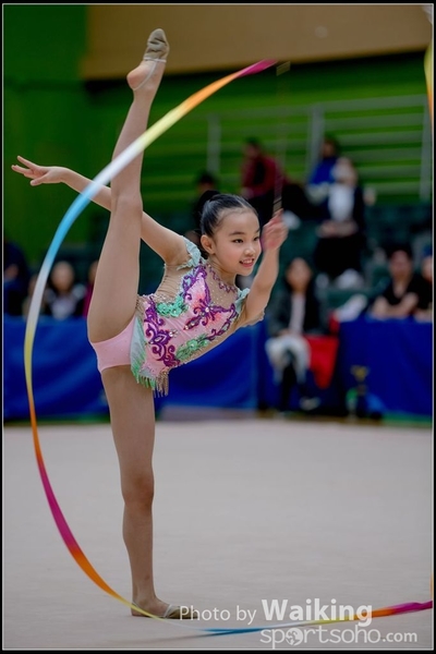 2017-11-26 Rhythmic Gym 1159