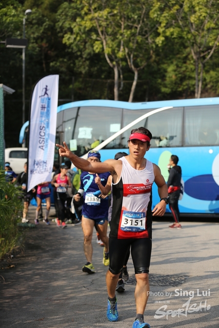 1I3A3704