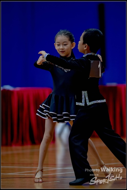2017-12-02 Dance 0605