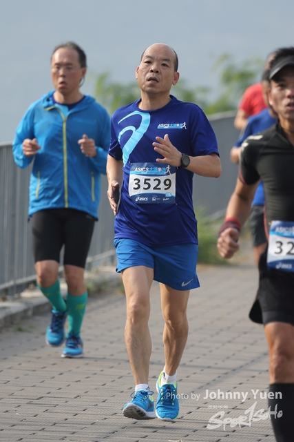 YMK_3064