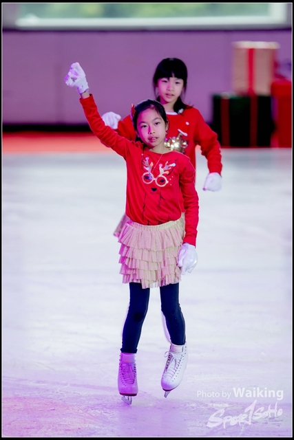 2017-12-23 Xmas Skating 0029