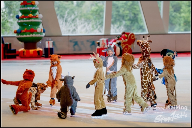 2017-12-23 Xmas Skating 0170