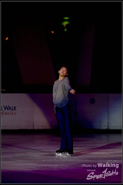 2017-12-23 Xmas Skating 0300