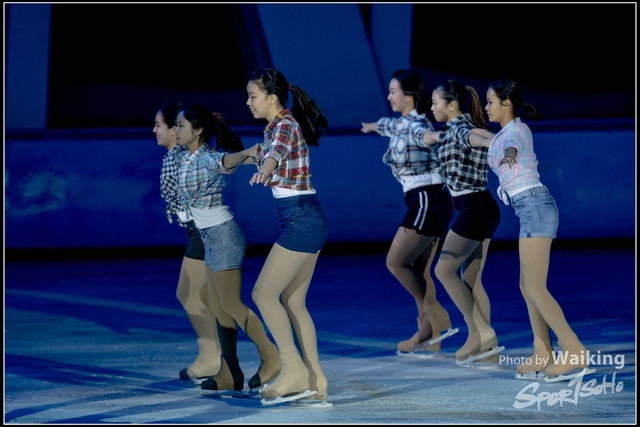 2017-12-23 Xmas Skating 0332