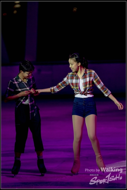2017-12-23 Xmas Skating 0337
