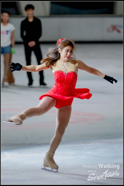 2017-12-23 Xmas Skating 0437