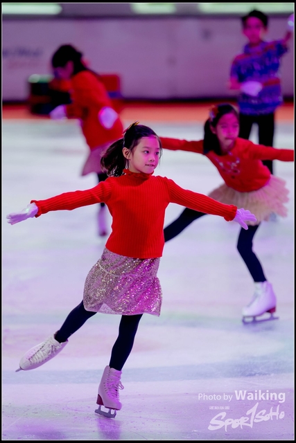2017-12-23 Xmas Skating 0032