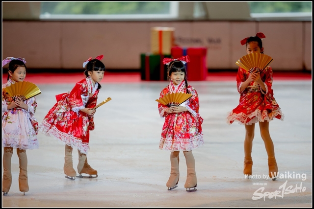 2017-12-23 Xmas Skating 0089