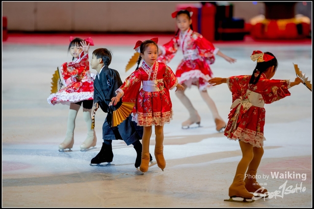 2017-12-23 Xmas Skating 0095