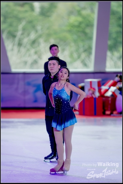 2017-12-23 Xmas Skating 0131